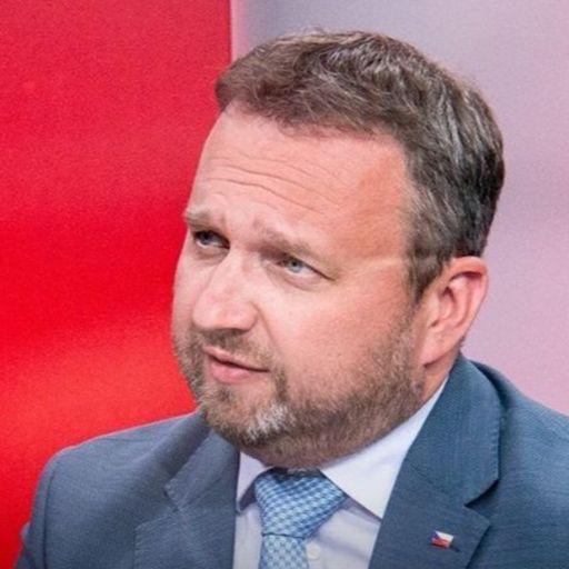 Marian Jurečka (KDU-ČSL): O dávky přijdou ti s více nemovitostmi, auty a miliony na účtech | 29. 4. 2025