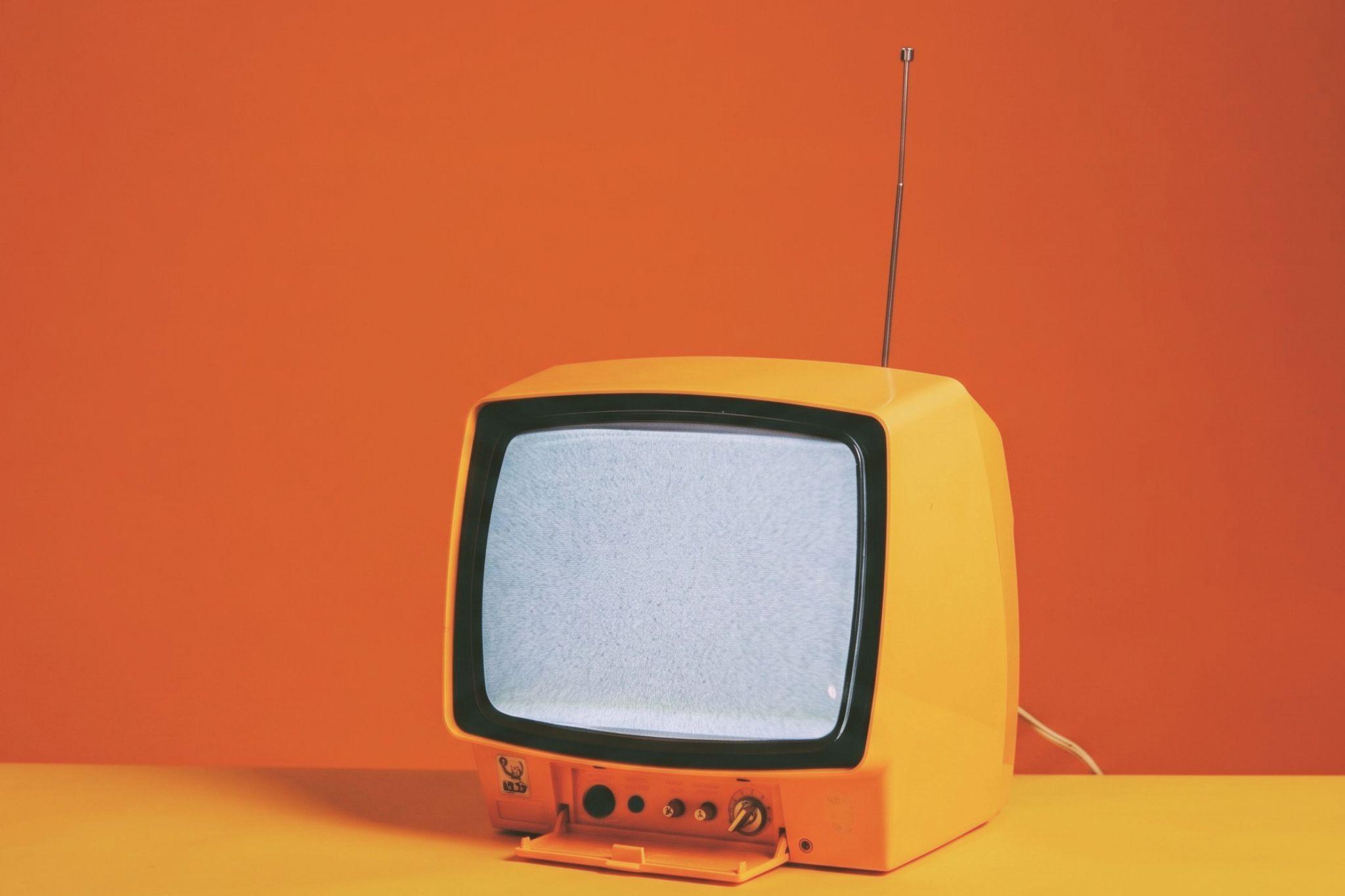 Comscore cílí reklamu v podcastech podle přepisu dílu